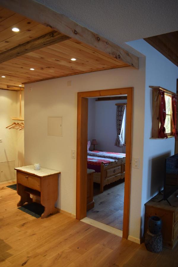 B&B Stiffler-Huus Davos Exterior photo