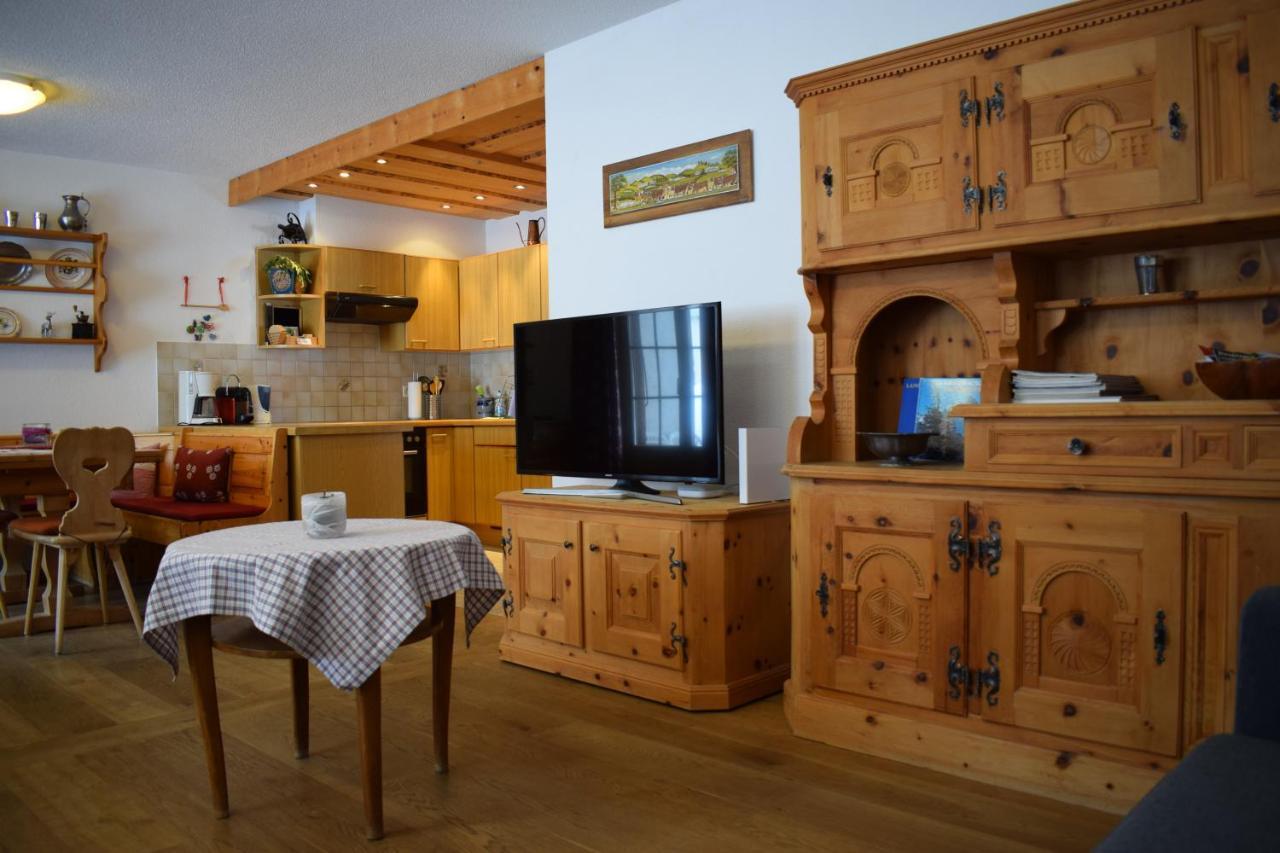 B&B Stiffler-Huus Davos Exterior photo