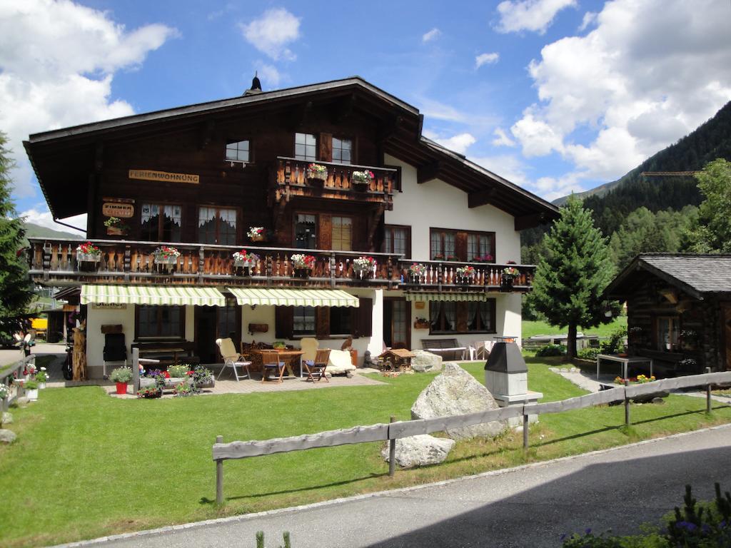 B&B Stiffler-Huus Davos Exterior photo