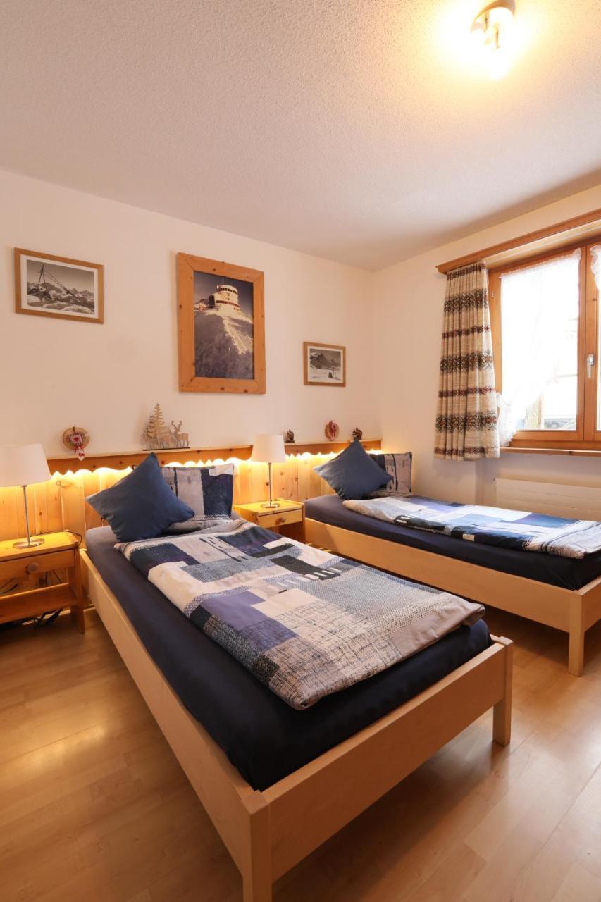 B&B Stiffler-Huus Davos Exterior photo