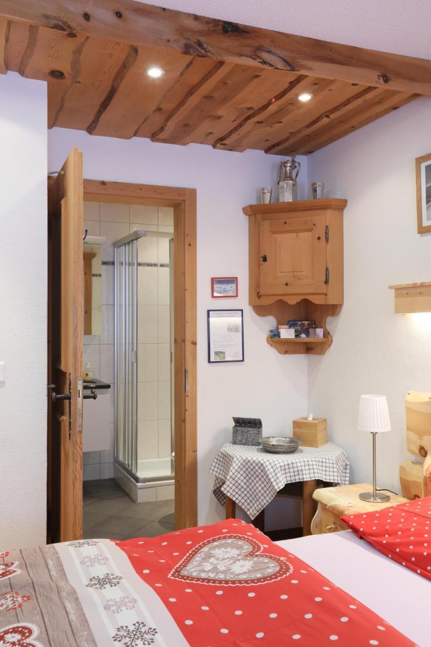 B&B Stiffler-Huus Davos Exterior photo