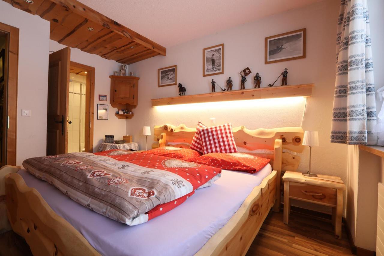 B&B Stiffler-Huus Davos Exterior photo